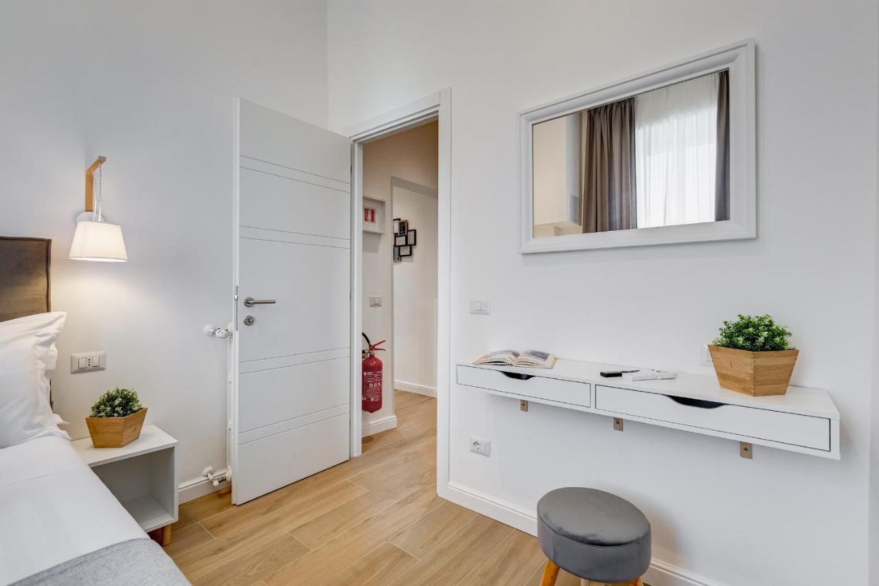רומא Colonna Luxury Apartment מראה חיצוני תמונה